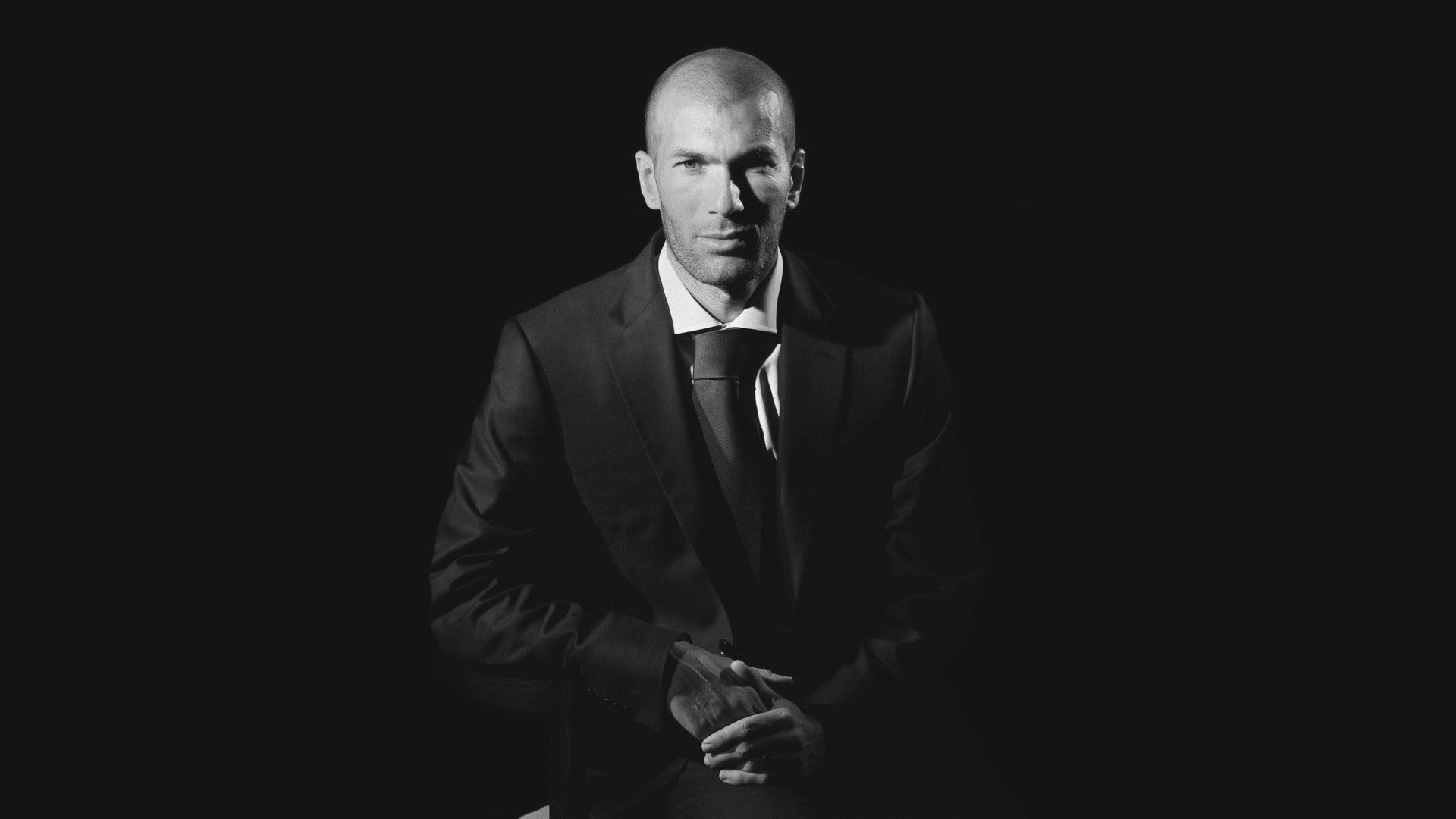 国王赛前集体观影增强球员历史文化认同感，国王队集锦